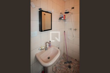 Casa à venda com 305m², 6 quartos e 7 vagasPiso 1: Banheiro 1