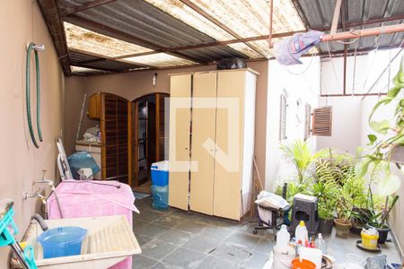 Casa à venda com 330m², 3 quartos e 3 vagasÁrea de Serviço