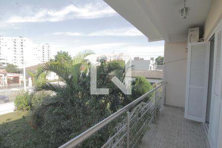 Casa à venda com 180m², 4 quartos e 4 vagasSacada