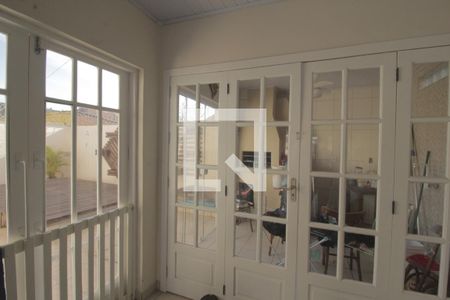 Casa à venda com 180m², 4 quartos e 4 vagasChurrasqueira