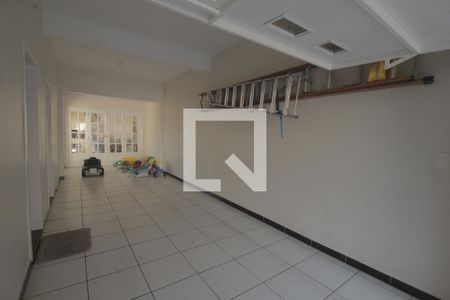Casa à venda com 180m², 4 quartos e 4 vagasGaragem