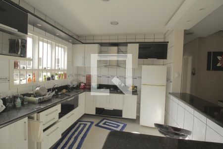 Casa à venda com 180m², 4 quartos e 4 vagasCozinha