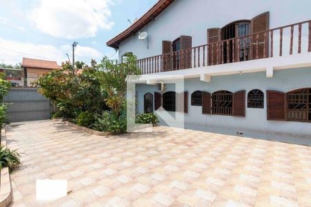 Casa à venda com 280m², 4 quartos e 6 vagas