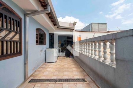 Casa à venda com 280m², 4 quartos e 6 vagas