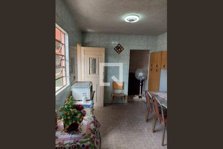 Casa à venda com 259m², 5 quartos e 2 vagas