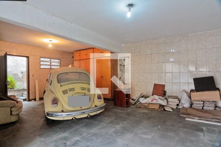 Casa à venda com 229m², 3 quartos e 2 vagas Casa à venda com 229m², 3 quartos e 2 vagasGaragem