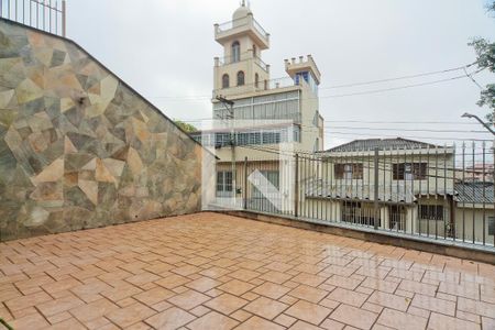 Casa à venda com 229m², 3 quartos e 2 vagas Casa à venda com 229m², 3 quartos e 2 vagasÁrea externa
