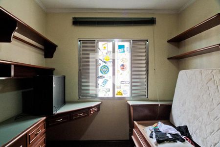 Casa à venda com 229m², 3 quartos e 2 vagas Casa à venda com 229m², 3 quartos e 2 vagasQuarto 2