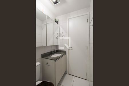 Apartamento à venda com 33m², 1 quarto e 1 vaga Apartamento à venda com 33m², 1 quarto e 1 vagaBanheiro da Suíte