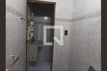 Casa à venda com 245m², 7 quartos e 1 vaga Casa à venda com 245m², 7 quartos e 1 vagaBanheiro 05