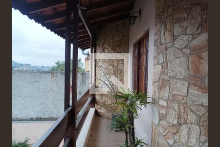 Casa à venda com 245m², 7 quartos e 1 vaga Casa à venda com 245m², 7 quartos e 1 vagaVaranda da Sala