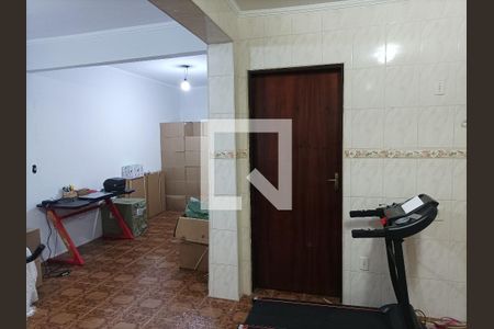 Casa à venda com 245m², 7 quartos e 1 vaga Casa à venda com 245m², 7 quartos e 1 vagaSala/Cozinha