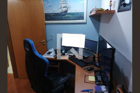 Casa à venda com 245m², 7 quartos e 1 vaga Casa à venda com 245m², 7 quartos e 1 vagaQuarto 01