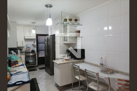 Casa à venda com 245m², 7 quartos e 1 vaga Casa à venda com 245m², 7 quartos e 1 vagaCozinha
