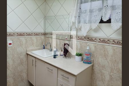 Casa à venda com 245m², 7 quartos e 1 vaga Casa à venda com 245m², 7 quartos e 1 vagaBanheiro 1