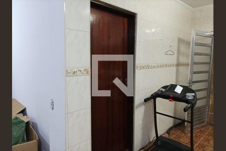 Casa à venda com 245m², 7 quartos e 1 vaga Casa à venda com 245m², 7 quartos e 1 vagaSala/Cozinha
