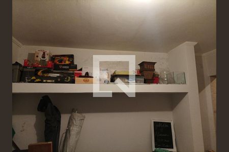 Casa à venda com 245m², 7 quartos e 1 vaga Casa à venda com 245m², 7 quartos e 1 vagaDeposito