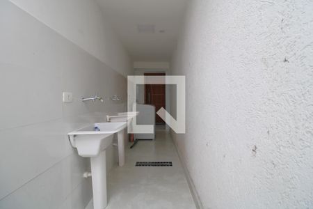 Lavanderia área comum de apartamento para alugar com 1 quarto, 25m² em Vila Santana, São Paulo