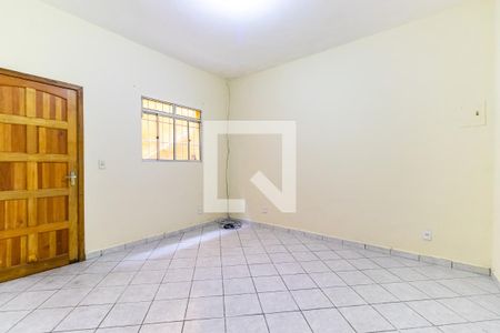 Sala de casa para alugar com 1 quarto, 70m² em Jardim Miriam, São Paulo