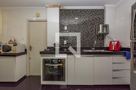 Apartamento à venda com 148m², 3 quartos e sem vaga Apartamento à venda com 148m², 3 quartos e sem vagaCozinha