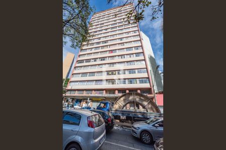 Apartamento à venda com 148m², 3 quartos e sem vaga Apartamento à venda com 148m², 3 quartos e sem vagaFachada