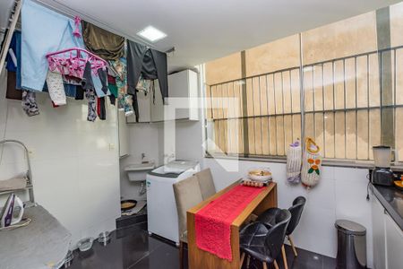 Apartamento à venda com 148m², 3 quartos e sem vaga Apartamento à venda com 148m², 3 quartos e sem vagaÁrea de Serviço