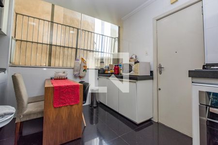 Apartamento à venda com 148m², 3 quartos e sem vaga Apartamento à venda com 148m², 3 quartos e sem vagaCozinha