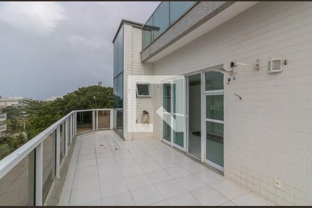 Apartamento à venda com 442m², 5 quartos e 4 vagas Apartamento à venda com 442m², 5 quartos e 4 vagasSuíte 3 - varanda