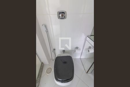 Apartamento à venda com 442m², 5 quartos e 4 vagas Apartamento à venda com 442m², 5 quartos e 4 vagasSuíte 1 - banheiro