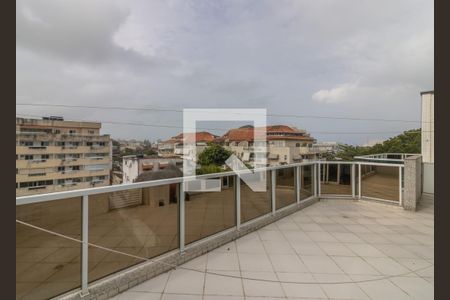 Apartamento à venda com 442m², 5 quartos e 4 vagas Apartamento à venda com 442m², 5 quartos e 4 vagasVaranda