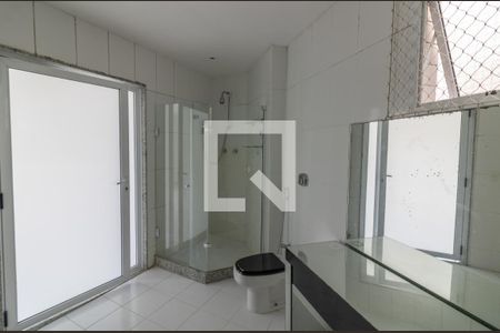 Apartamento à venda com 442m², 5 quartos e 4 vagas Apartamento à venda com 442m², 5 quartos e 4 vagasSuíte 1 - banheiro