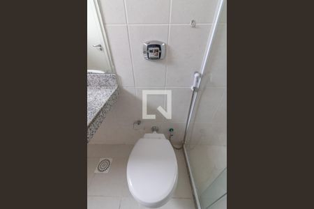 Apartamento à venda com 442m², 5 quartos e 4 vagas Apartamento à venda com 442m², 5 quartos e 4 vagasSuíte 4 - banheiro