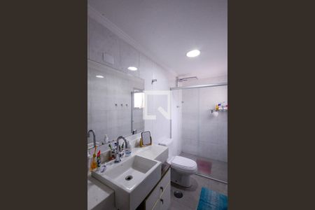Apartamento à venda com 72m², 2 quartos e 1 vaga Apartamento à venda com 72m², 2 quartos e 1 vagaBanheiro Social