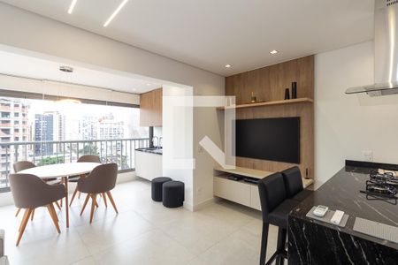 Sala de apartamento para alugar com 2 quartos, 76m² em Indianópolis, São Paulo