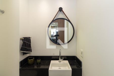 Lavabo de apartamento para alugar com 2 quartos, 76m² em Indianópolis, São Paulo