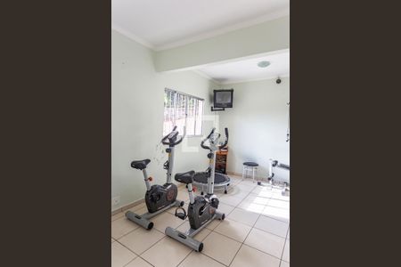 Apartamento à venda com 70m², 3 quartos e 1 vaga Apartamento à venda com 70m², 3 quartos e 1 vagaAcademia