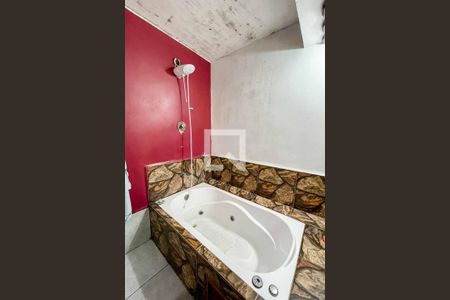 Casa à venda com 149m², 3 quartos e 2 vagas Casa à venda com 149m², 3 quartos e 2 vagasBanheiro da Suíte 1