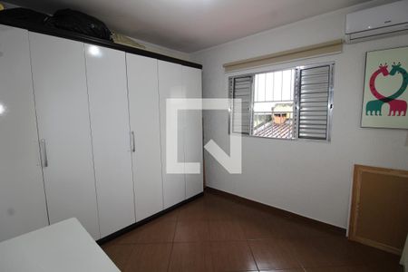 Quarto de casa para alugar com 3 quartos, 125m² em Jardim Vila Formosa, São Paulo