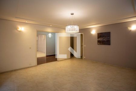 Casa à venda com 385m², 6 quartos e 2 vagasSala de Jantar