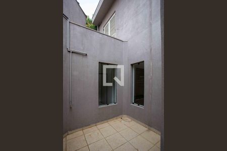 Casa à venda com 385m², 6 quartos e 2 vagasJardim de Inverno