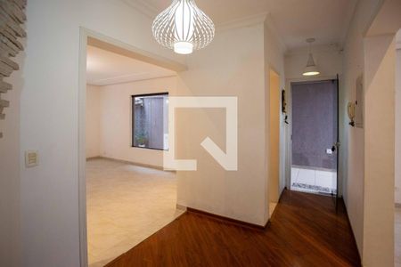 Casa à venda com 385m², 6 quartos e 2 vagasHall