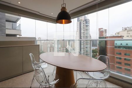 Sacada de apartamento à venda com 2 quartos, 66m² em Paraíso, São Paulo
