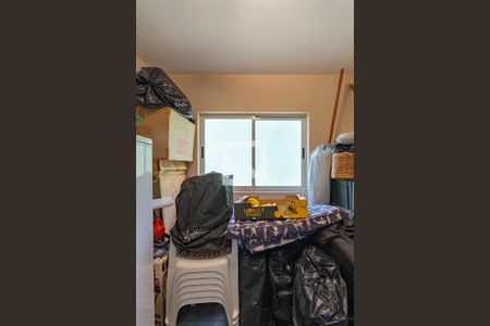 Casa à venda com 840m², 3 quartos e 6 vagas Casa à venda com 840m², 3 quartos e 6 vagasQuarto de Serviço