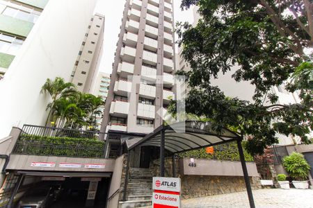 Apartamento à venda com 45m², 1 quarto e 1 vaga Apartamento à venda com 45m², 1 quarto e 1 vagaFachada