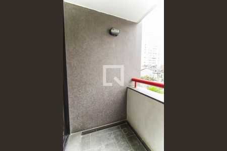 Apartamento à venda com 45m², 1 quarto e 1 vaga Apartamento à venda com 45m², 1 quarto e 1 vagaVaranda