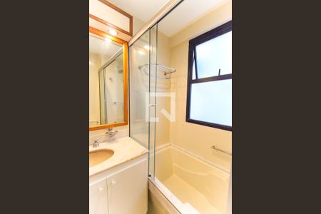 Apartamento à venda com 45m², 1 quarto e 1 vaga Apartamento à venda com 45m², 1 quarto e 1 vagaBanheiro