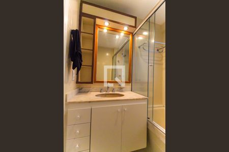 Apartamento à venda com 45m², 1 quarto e 1 vaga Apartamento à venda com 45m², 1 quarto e 1 vagaBanheiro