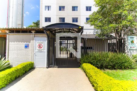 Apartamento para alugar com 47m², 2 quartos e sem vaga Apartamento para alugar com 47m², 2 quartos e sem vagaFachada