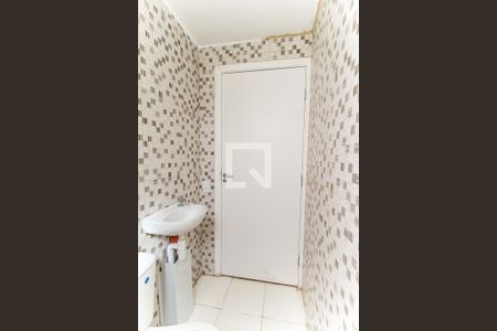 Apartamento para alugar com 47m², 2 quartos e sem vaga Apartamento para alugar com 47m², 2 quartos e sem vagaBanheiro