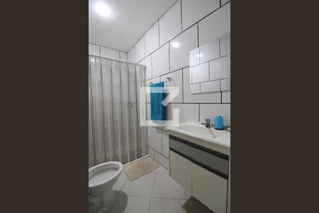 Casa de condomínio para alugar com 400m², 5 quartos e 2 vagasBanheiro da Suíte